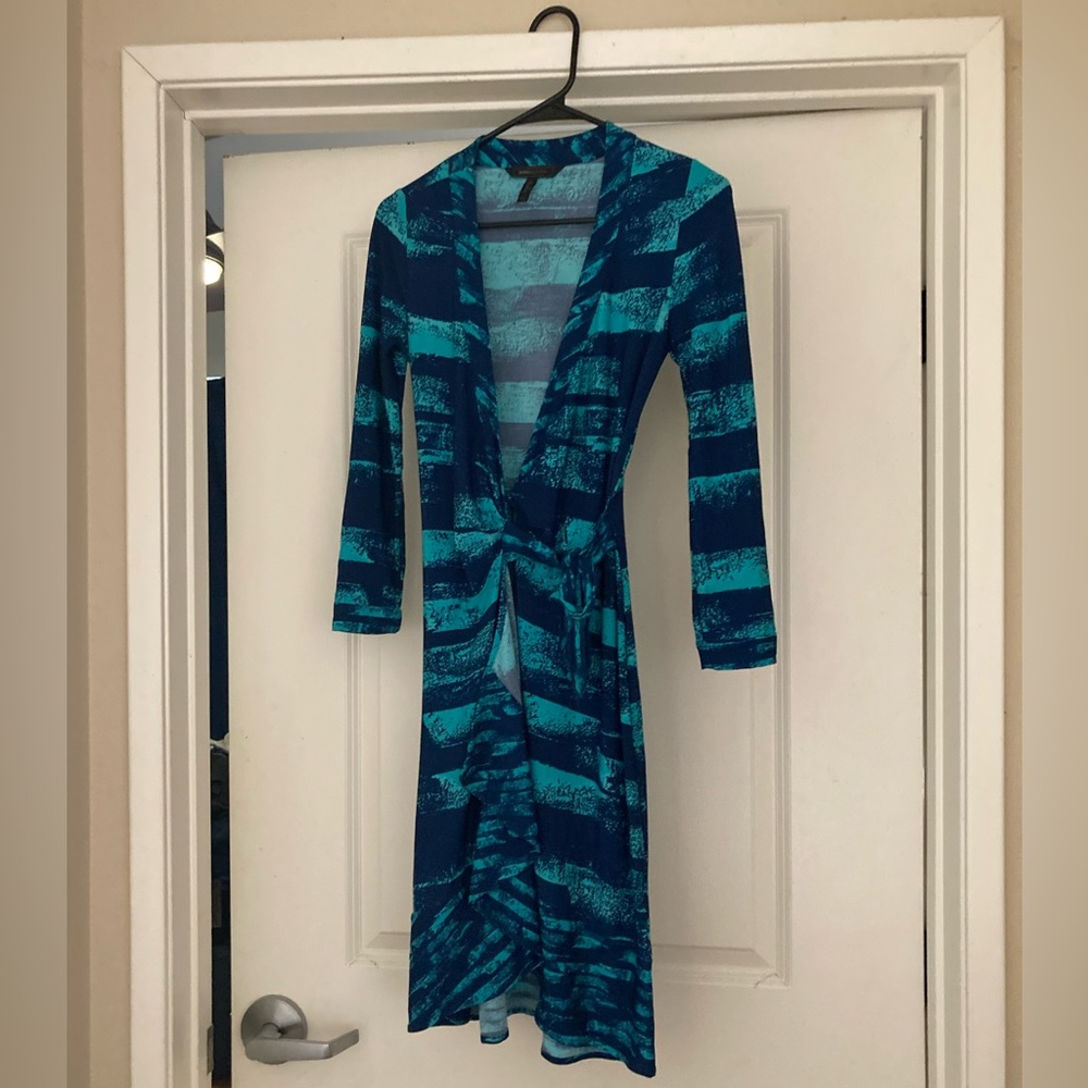 CLOSET CLEAR OUT SALE - BCBGMaxAzria wrap dress size XXS